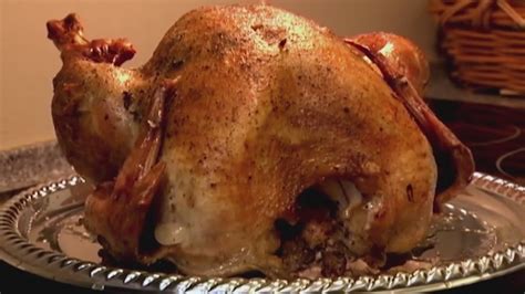 Stuffed? How to burn Thanksgiving calories without leaving home